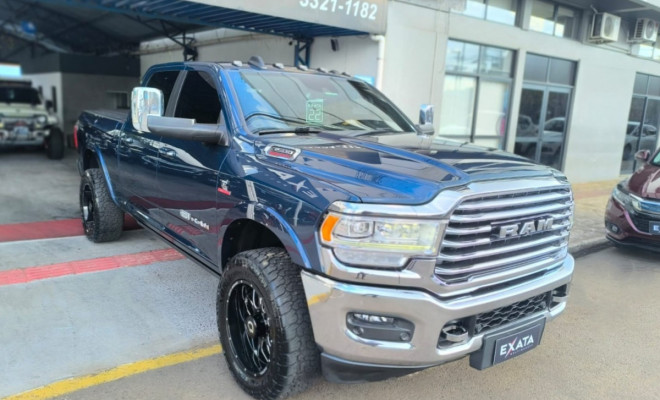 RAM 3500 LIMITED LONGHORN 6.7 TB CD Diesel AUT.