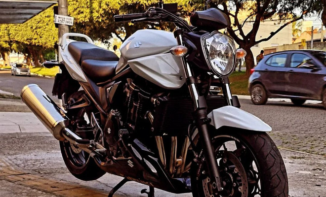 SUZUKI BANDIT N- 650cc ano 2016-0