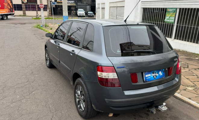 Fiat Stilo 1.8/ 1.8 Connect 8V 103cv 5p 2003 Gasolina-2
