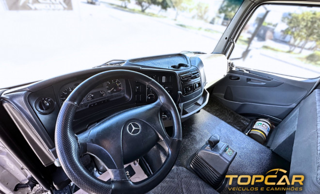 MERCEDES-BENZ Axor 2535 S 6x2 2p (diesel) 2011 Diesel-8