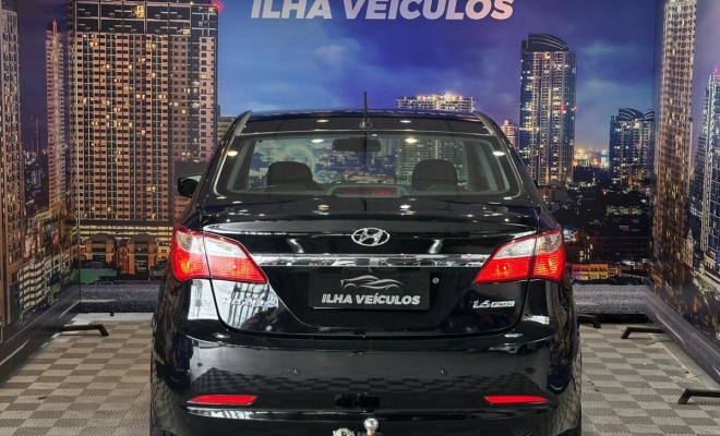Hyundai HB20S Premium 1.6 Flex 16V Mec. 4p 2014 Flex-14