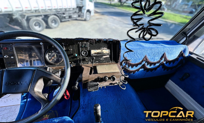 SCANIA T-112 MA 320 4x2 2p (diesel) 1982 Diesel-8