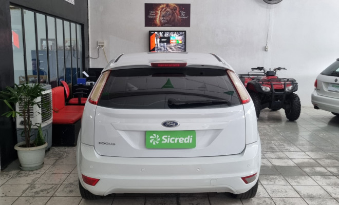 Ford Focus 1.6 S/SE/SE Plus Flex 8V/16V  5p 2013 Flex-8
