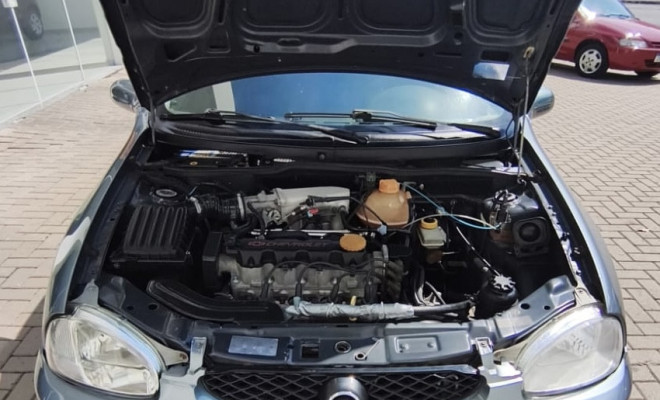 GM - Chevrolet Corsa Sed.Wind 1.0/Millenium/Classic VHC 2001 Gasolina-7