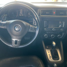 VW - VolksWagen JETTA Comfortline 2.0 T.Flex 8V 4p Tipt. 2014 Flex-8