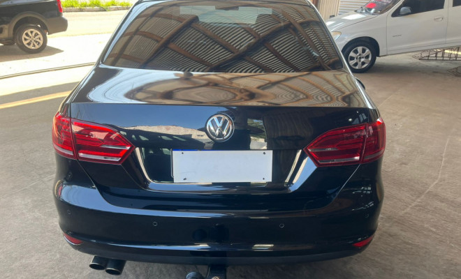 VW - VolksWagen JETTA Comfortline 2.0 T.Flex 8V 4p Tipt. 2014 Flex-3