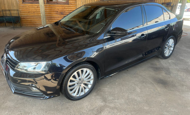 VW - VolksWagen JETTA Comfortline 2.0 T.Flex 8V 4p Tipt. 2014 Flex