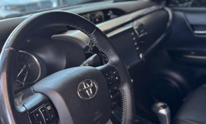 Toyota Hilux CD SRX 4x4 2.8 TDI 16V Diesel Aut. 2023 Diesel-4