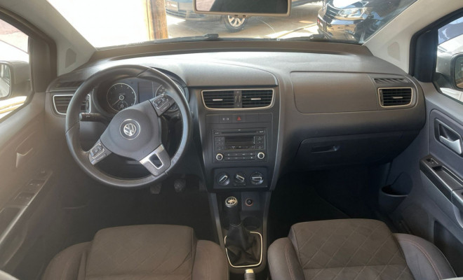 VW - VolksWagen SPACEFOX SPORTLINE/HIGHLINE I MOTION 1.6 2013 Flex-7