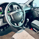 Ford Fiesta SE 1.6 8V Flex 5p 2014 Flex-5