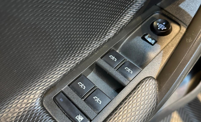 GM - Chevrolet TRACKER 1.0 Turbo 12V Flex Aut.  2023 Flex-12