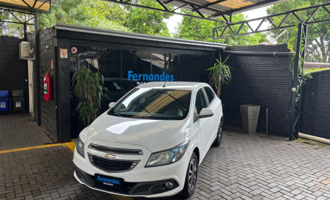 GM - Chevrolet ONIX HATCH LTZ 1.4 8V FlexPower 5p Mec. 2015 Flex-1