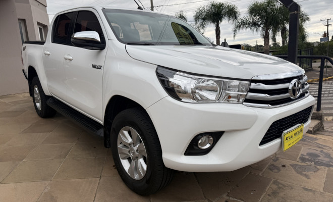 Toyota Hilux CD SRV 4x4 2.8 TDI Diesel Aut. 2018 Diesel-0