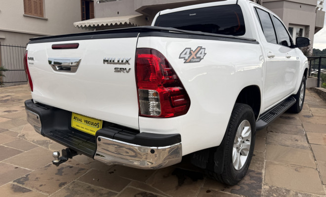 Toyota Hilux CD SRV 4x4 2.8 TDI Diesel Aut. 2018 Diesel-2