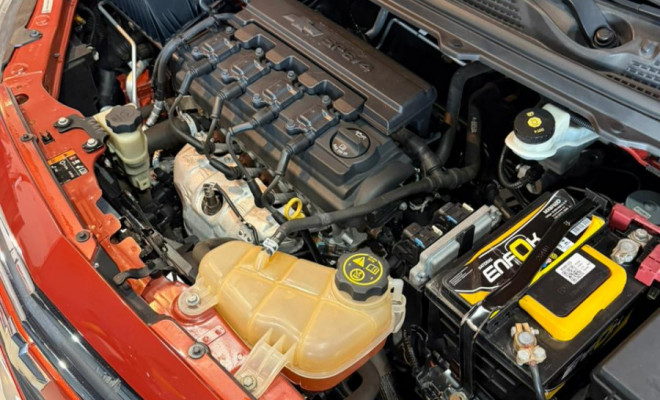 GM - Chevrolet ONIX  Lollapalooza 1.0 F.Power 5p Mec. 2014 Flex-10