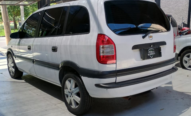 GM - Chevrolet Zafira Expres. 2.0 MPFI FlexPower 5p Aut 2012 Flex-2