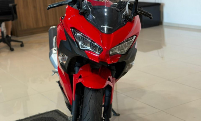 KAWASAKI NINJA 400 2023 Gasolina-9