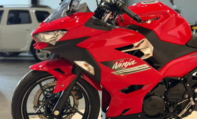 KAWASAKI NINJA 400 2023 Gasolina-11