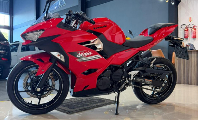 KAWASAKI NINJA 400 2023 Gasolina-8
