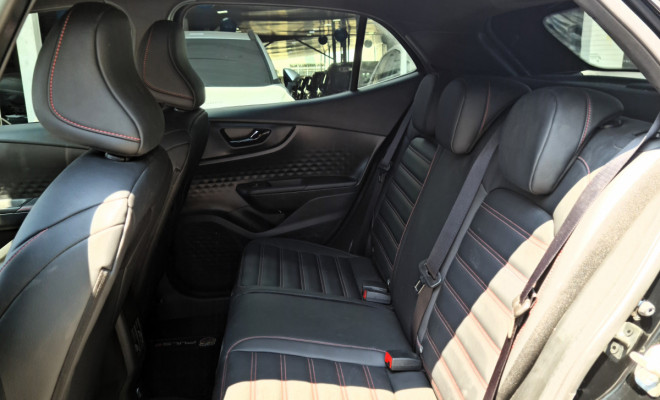 Fiat Pulse Abarth 2025 7000 km Única Dona Garantia de Fábrica Guarujá-6