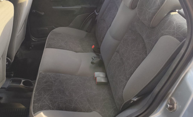 Fiat Siena ESSENCE Dualogic 1.6 Flex 16V 4p 2011 Flex-6