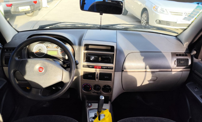 Fiat Siena ESSENCE Dualogic 1.6 Flex 16V 4p 2011 Flex-4