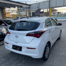 Hyundai HB20 Unique 1.0 Flex 12V Mec. 2019-2
