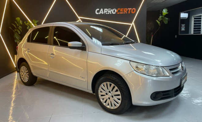 VW - VolksWagen Gol (novo) 1.0 2012 Flex   Completo    AC/TROCAS-0