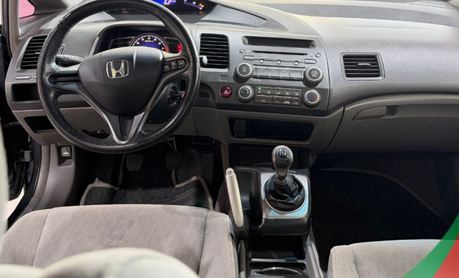 Honda Civic Sedan LXS 1.8/1.8 Flex 16V Mec. 4p 2010 Flex-5
