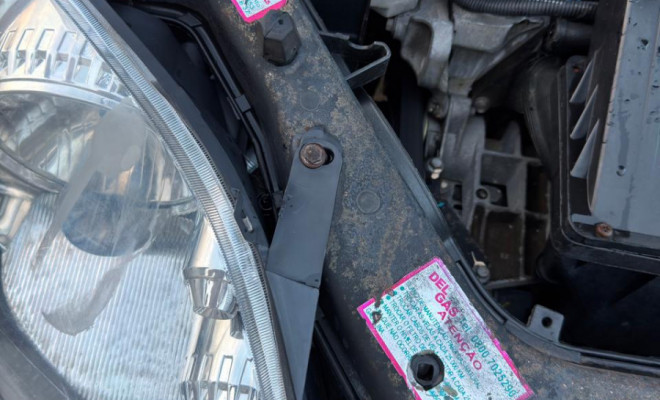 Ford Fiesta Personnalité 1.0 8V 66cv 5p 2006 Gasolina-12