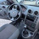 Ford Fiesta Personnalité 1.0 8V 66cv 5p 2006 Gasolina-4
