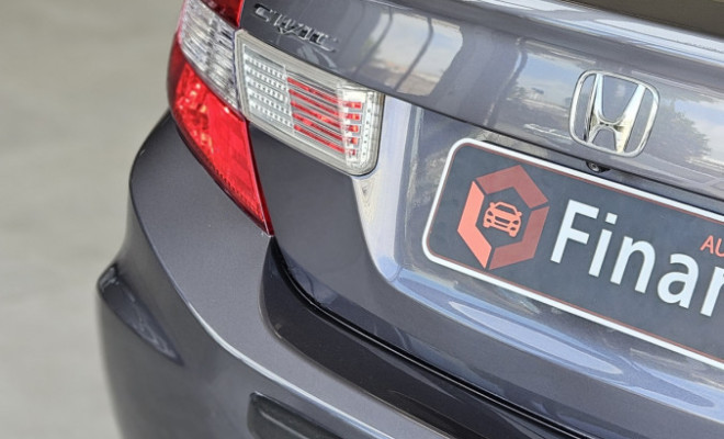 Honda Civic Sedan LXR 2.0 Flexone 16V Aut. 4p 2016 Flex-14