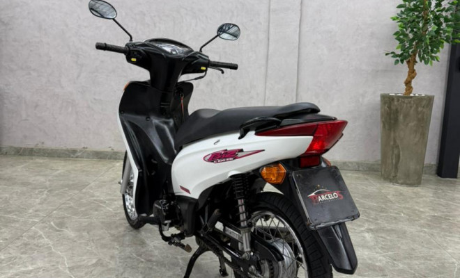 HONDA BIZ 125 ES/ 125 ES FLEX 2015 Flex-4