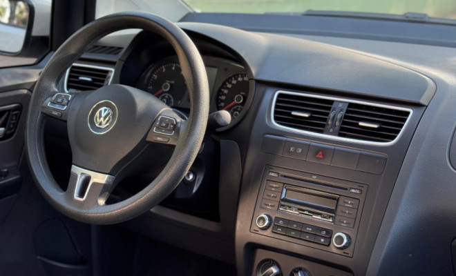 VW - VolksWagen Fox 1.6 Mi Total Flex 8V 5p 2013 Flex-3
