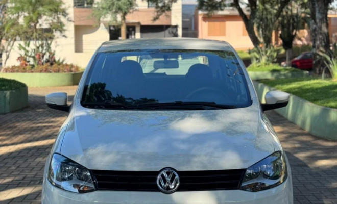VW - VolksWagen Fox 1.6 Mi Total Flex 8V 5p 2013 Flex-1