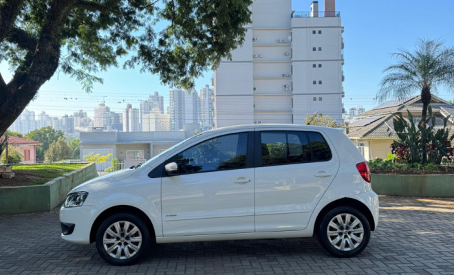 VW - VolksWagen Fox 1.6 Mi Total Flex 8V 5p 2013 Flex-11