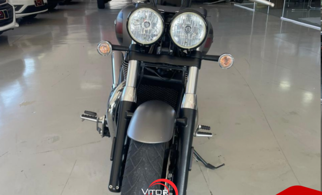 TRIUMPH THUNDERBIRD 1700 STORM 2013 Gasolina-1