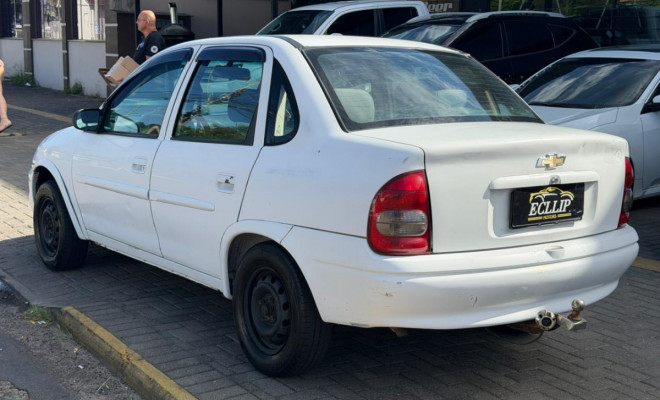 GM - Chevrolet Corsa Wind 1.0 MPF/MilleniumI/ EFI 4p 2001 Gasolina-2