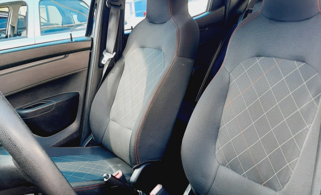 Renault KWID Zen 1.0 Flex 12V 5p Mec. 2025 Flex-6