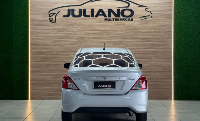 Nissan VERSA SL 1.6 16V Flex Fuel 4p Mec. 2016 Flex-8