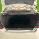 Nissan VERSA SL 1.6 16V Flex Fuel 4p Mec. 2016 Flex-11