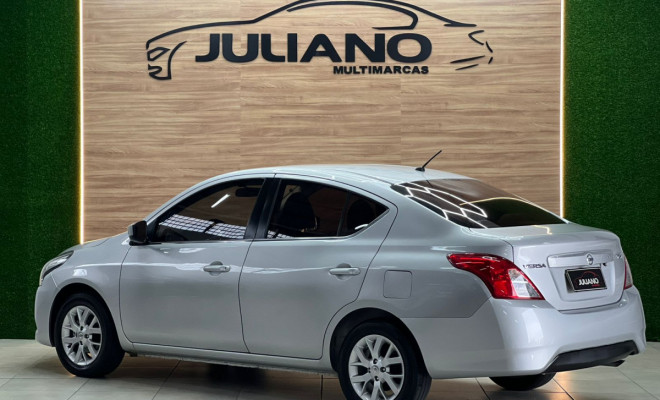 Nissan VERSA SL 1.6 16V Flex Fuel 4p Mec. 2016 Flex-2