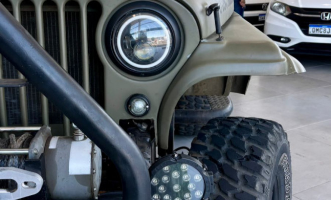 Jeep Willys Overland 1967 Gasolina-3