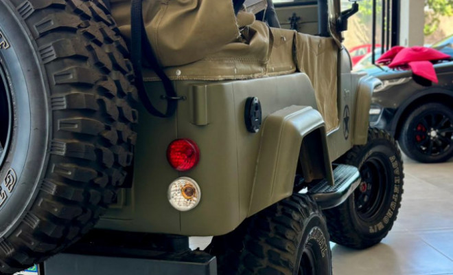 Jeep Willys Overland 1967 Gasolina-14