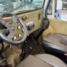 Jeep Willys Overland 1967 Gasolina-12