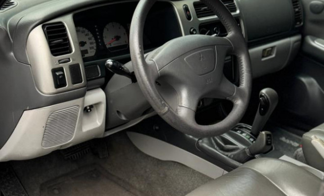 Mitsubishi Pajero Sport HPE 2.5 4x4 Diesel Aut. 2007 Diesel-6