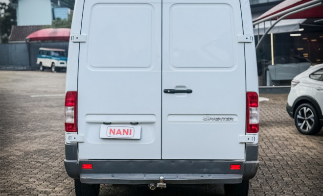 Mercedes-Benz Sprinter 313 Furgão Curto 2.2 129cv Dies 2010 Diesel-3