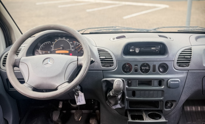 Mercedes-Benz Sprinter 313 Furgão Curto 2.2 129cv Dies 2010 Diesel-6