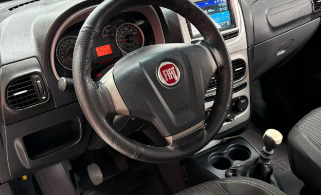 Fiat Idea ESSENCE 1.6 Flex 16V 5p 2014 Flex-1