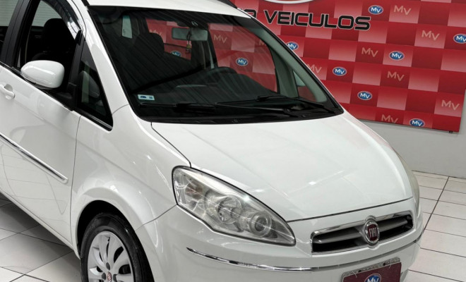 Fiat Idea ESSENCE 1.6 Flex 16V 5p 2014 Flex-13